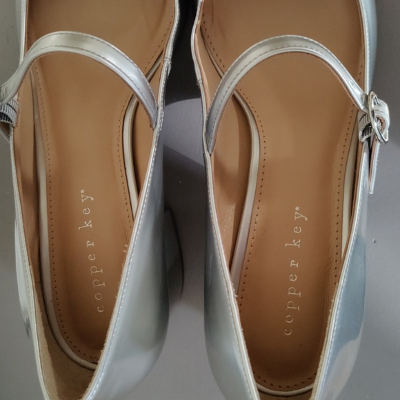 Copper Key Tinsel Patent Mary Jane Pumps in silver - Picture 5 of 12